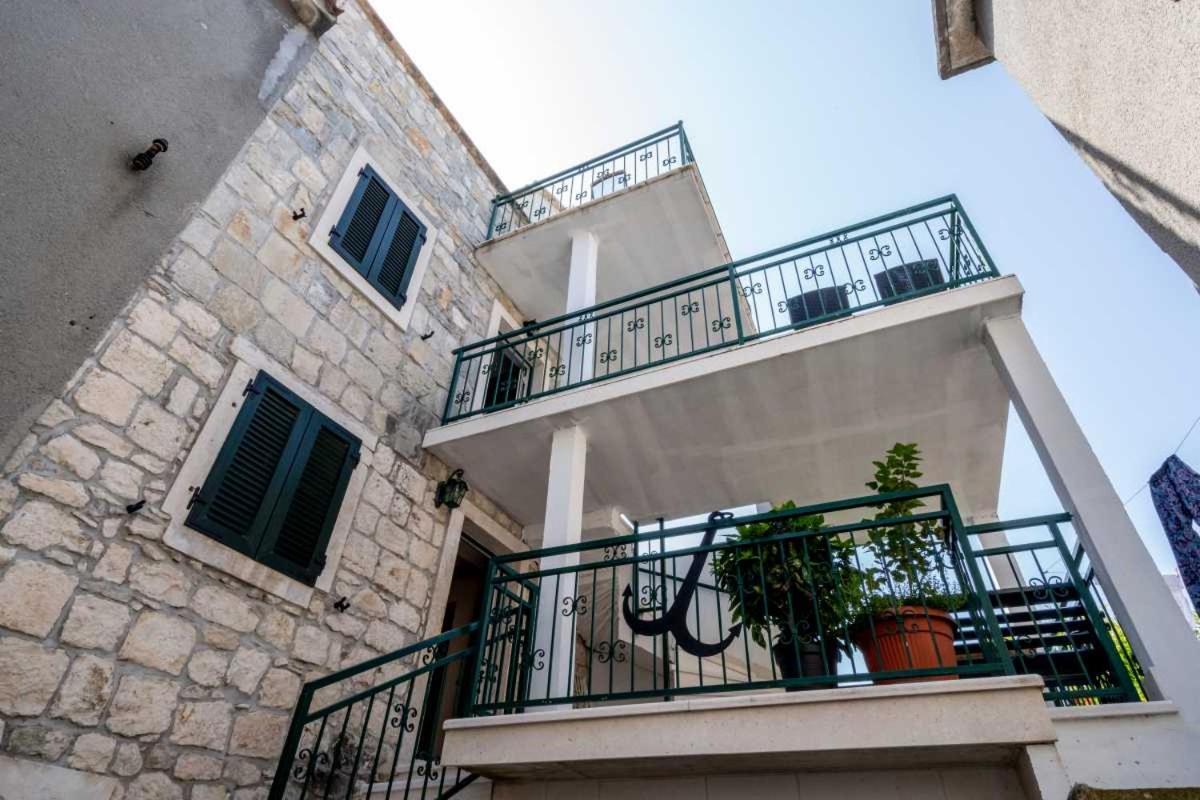 Apartments Inn Baška Voda Extérieur photo